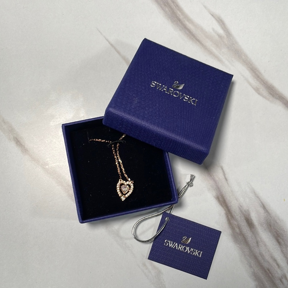 NWT: 16 inch Swarovski crystal necklace in rose gold
